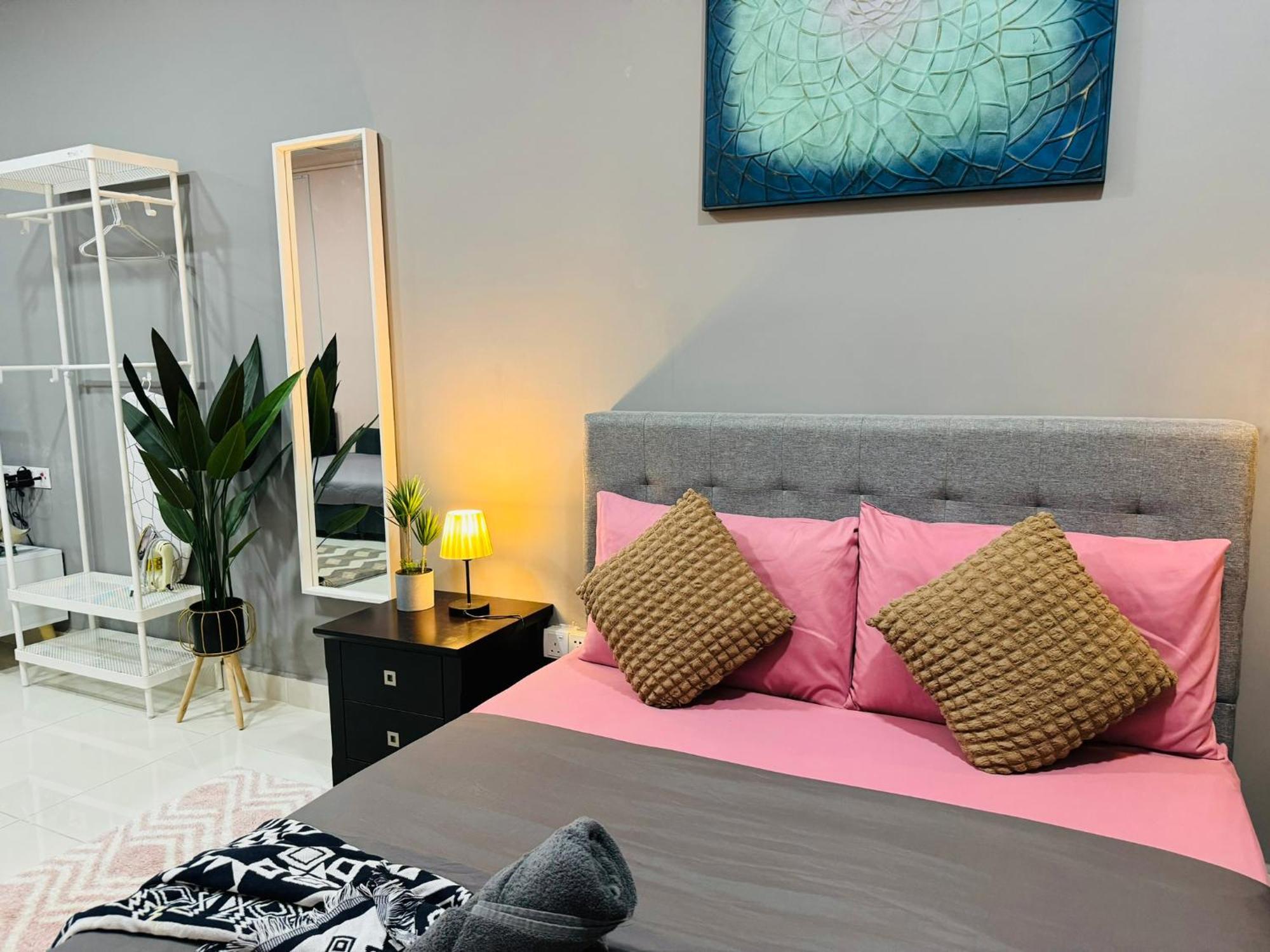 Coresoho Suite By Bkastaycation Kotawarisan Sepang Klia Airport, Free Wifi Экстерьер фото