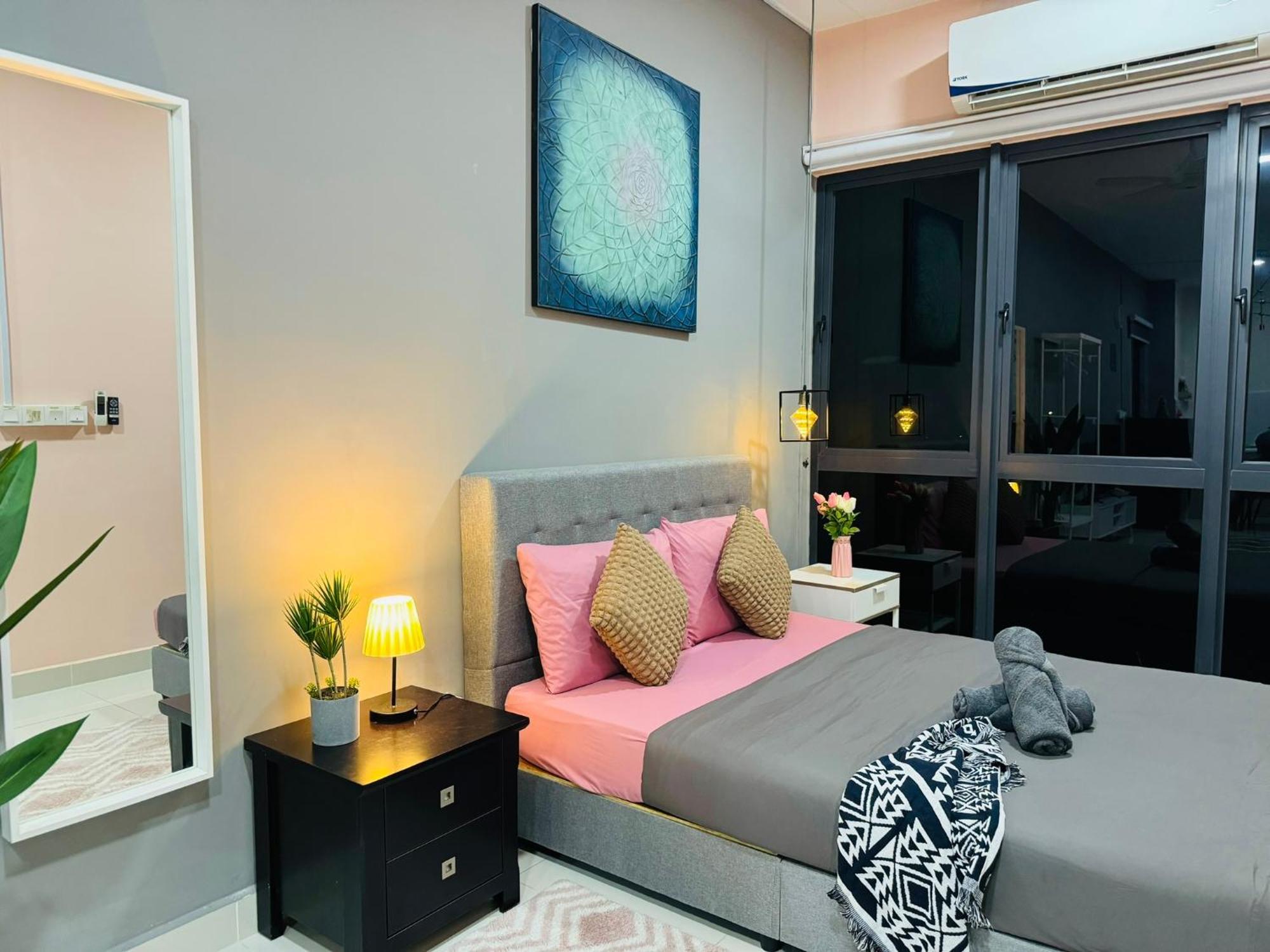 Coresoho Suite By Bkastaycation Kotawarisan Sepang Klia Airport, Free Wifi Экстерьер фото